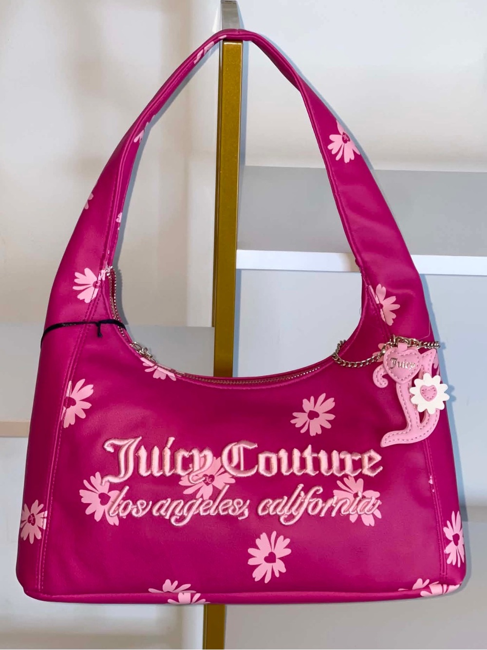 JUICY COUTURE DAISY FOR JUICY HOBO/ SHOULDER BAG   in Dark Pink with charm